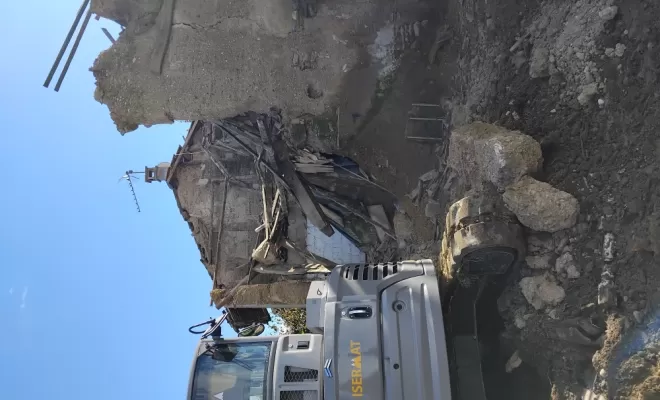 Rénovation de toiture de maison ancienne à Rochetoirin , La Tour-du-Pin, DOUBLIER NICOLAS CHARPENTE